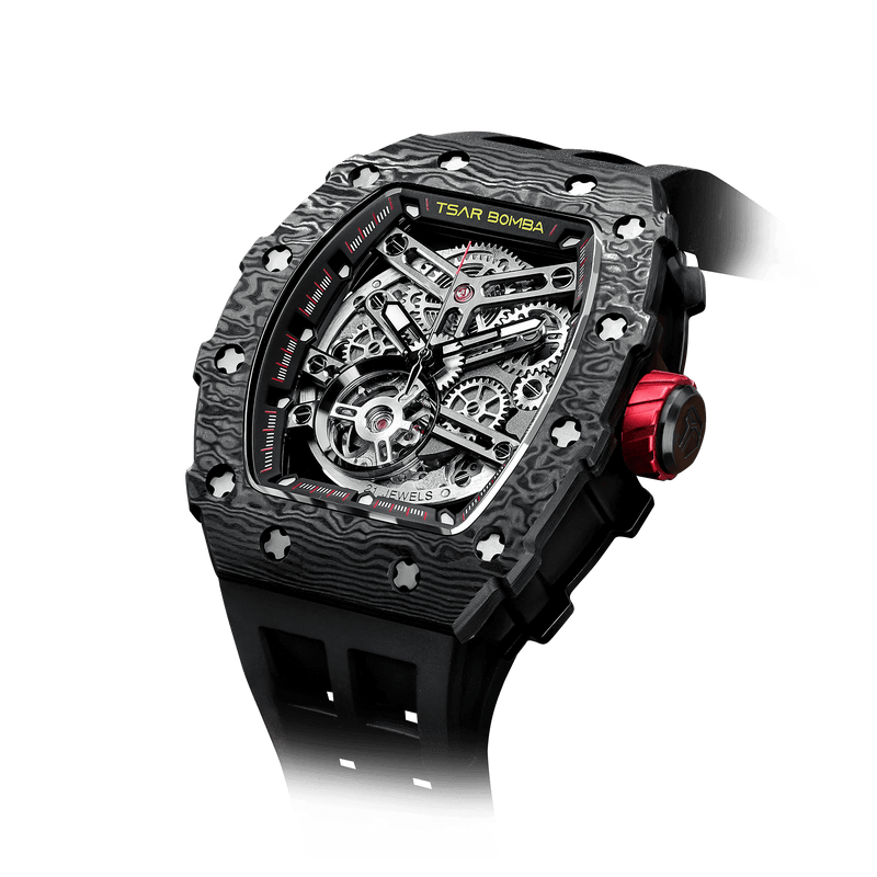 Montre Tsarbomba TB8218CF ; lunette en fibre de carbone, boîtier en acier inoxydable 316L et bracelet noir ; mouvement automatique Miyota ; cadran squelette à cœur ouvert mettant en valeur la puissance mécanique de la montre