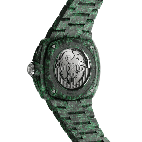 TSAR BOMBA Electron TB8401CF Men’s Watch. Crafted entirely from carbon fiber—including the strap—it weighs just 100 grams. The skeleton dial design offers a direct view of the movement, allowing you to appreciate the charm of precision mechanics in action. Powered by a Citizen MIYOTA movement. The Electron-TB8401CF features Grade A luminescent coating, scratch-resistant sapphire crystal, and an interchangeable fluororubber strap. Water-resistant to 100 meters (10 ATM).-Rear view