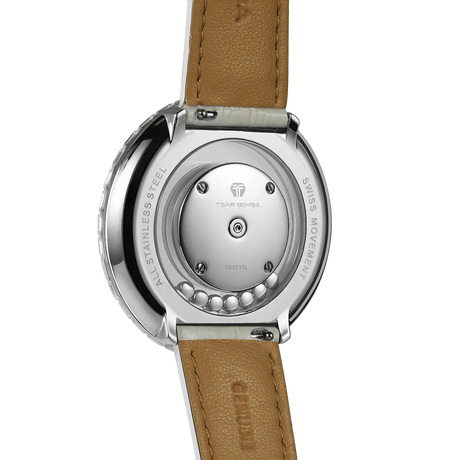 Nucleus Femme 01